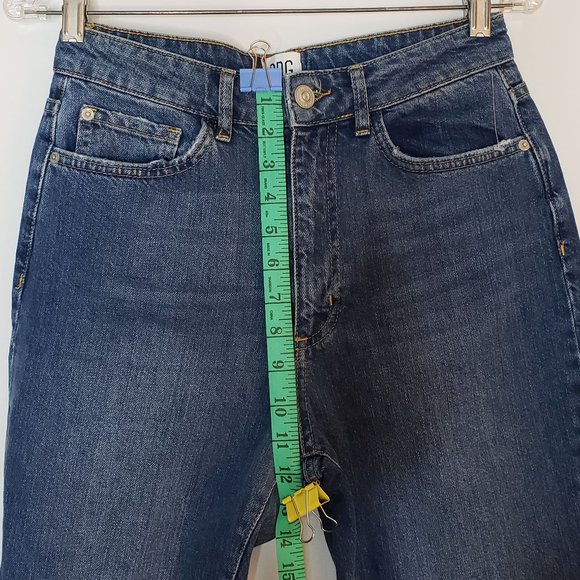 Urban Outfitters Cropped Mom Jeans - Brand New - Picture 6 of 8